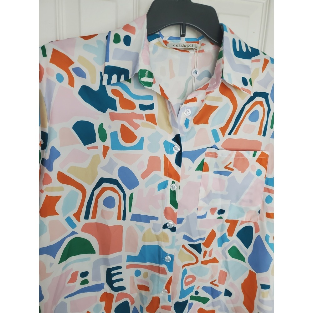 Cellecci Button Down Shirt Multicolor Abstract Geometric Print Artsy Sm‎ NWT